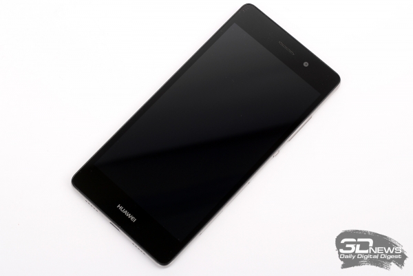 Huawei P8 Lite – лицевая панель