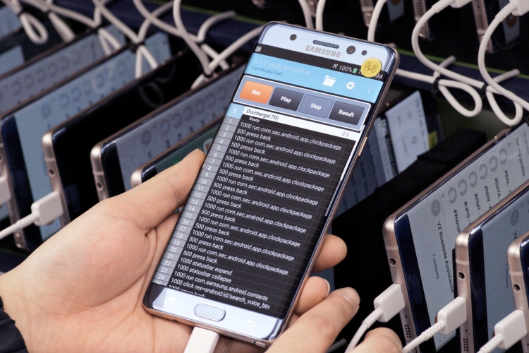 Samsung: возгорания Galaxy Note 7 вызваны двумя разными проблемами с батареями